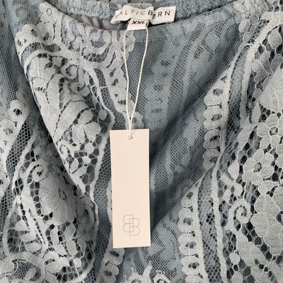 Elegant Blue Lace Women Dress - Picture 5 of 12